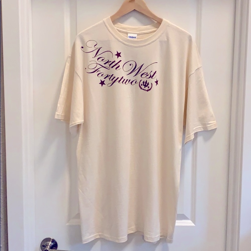 NWOT Northwest Fortytwo Natural Tee - XL